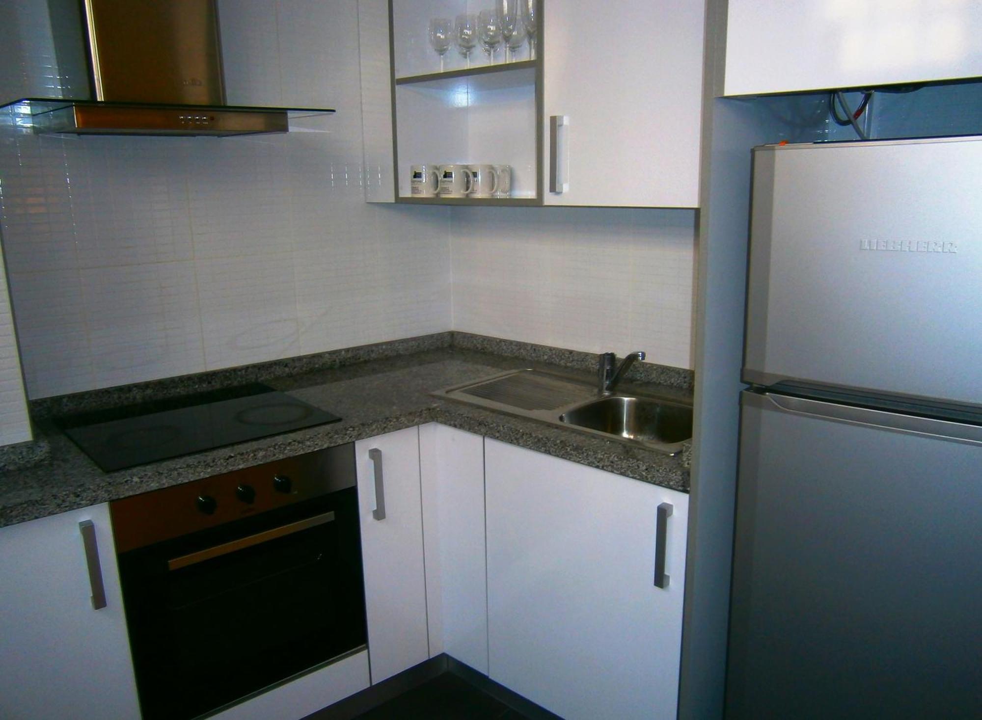Apartamentos Globus By Be Alicante Rum bild
